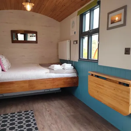 Dingle Way Glamping Annascaul-2